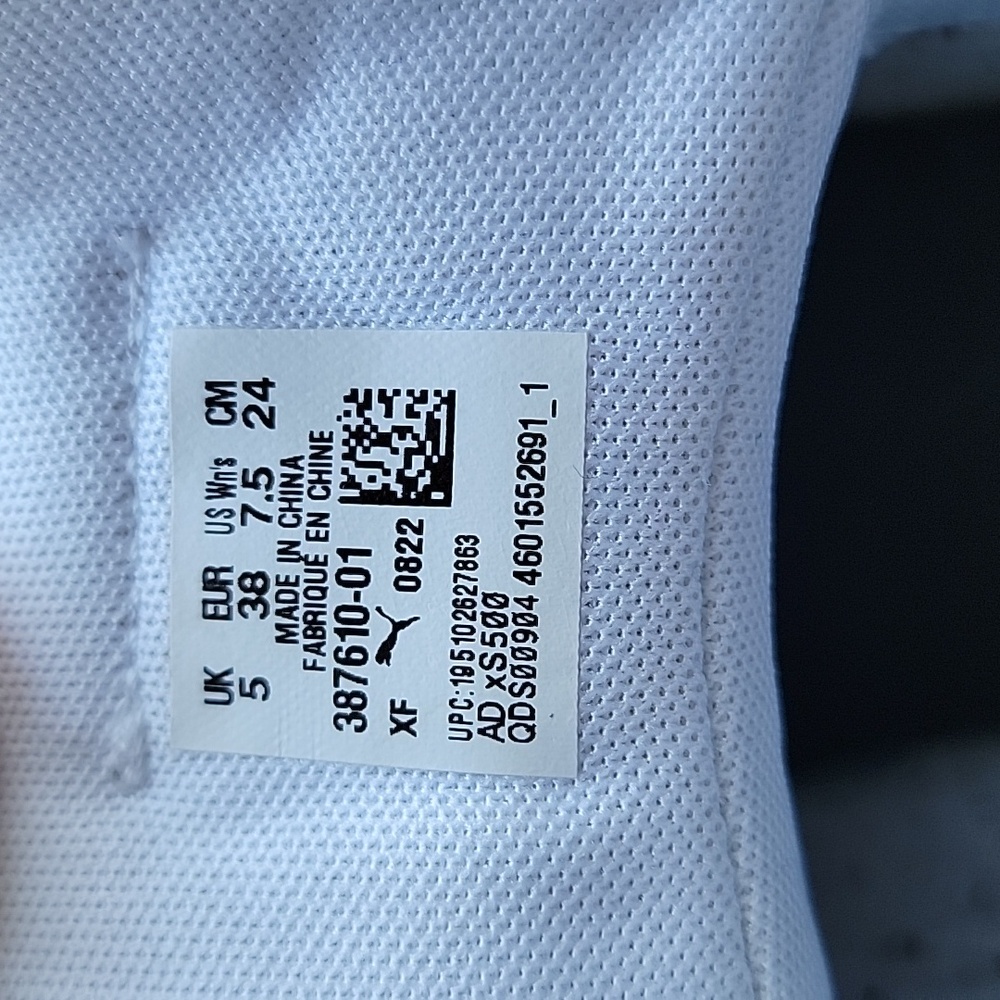 Puma shoes - Picture 5 of 5